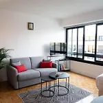 Bright And Quiet Studio, Place D Italie, Paris