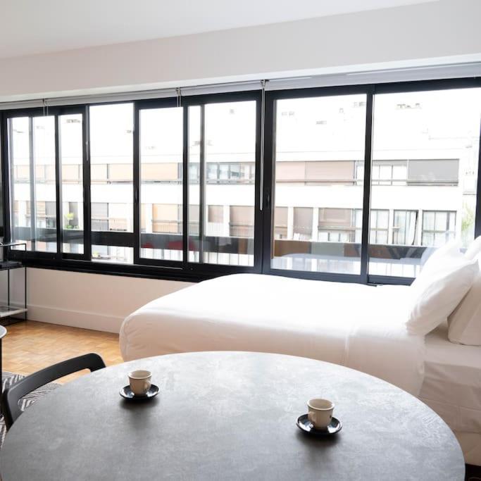 Bright And Quiet Studio, Place D Italie,