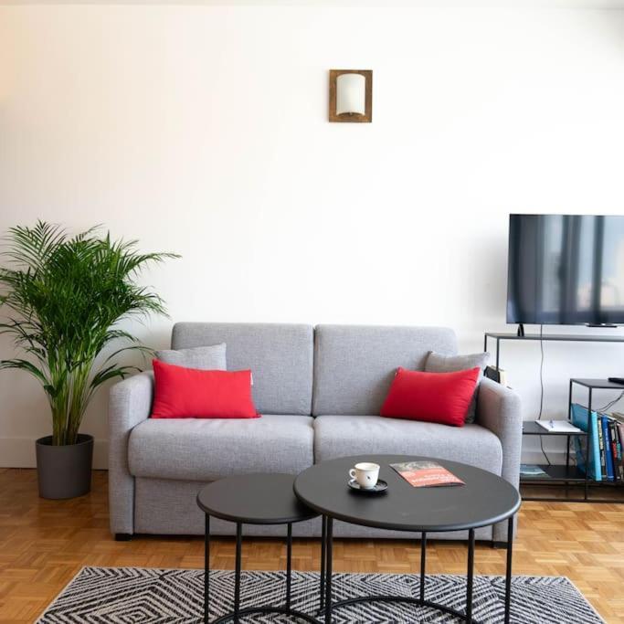 Bright And Quiet Studio, Place D Italie, Apartment