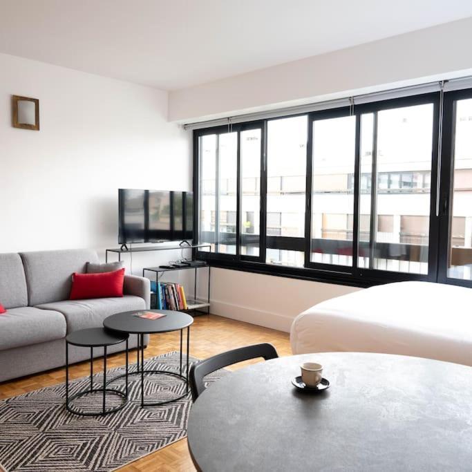 Bright And Quiet Studio, Place D Italie,